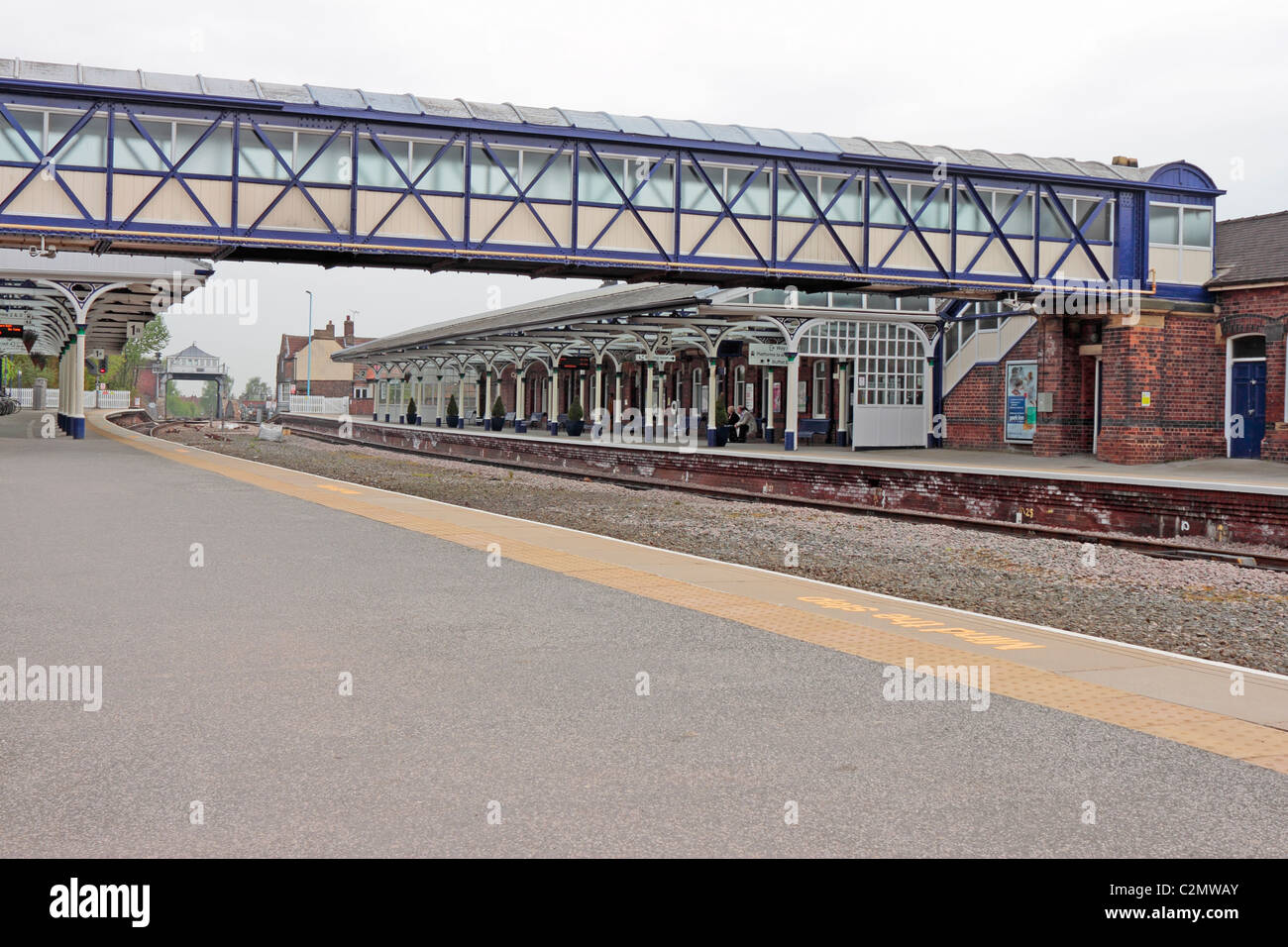 Selby Bahnhof gesehen vom südlichen Ende der Plattform Stockfoto
