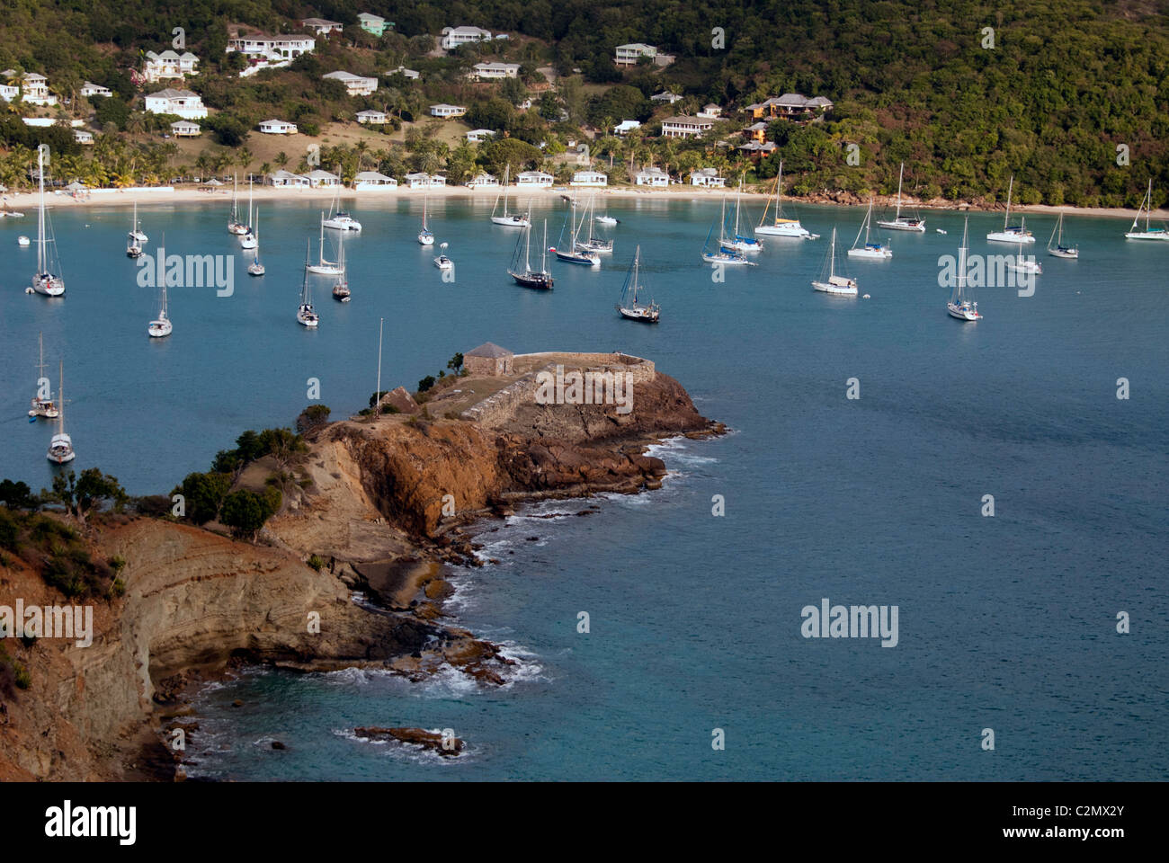 Yachten vor Anker in English Harbour, Antigua und Barbuda Stockfoto