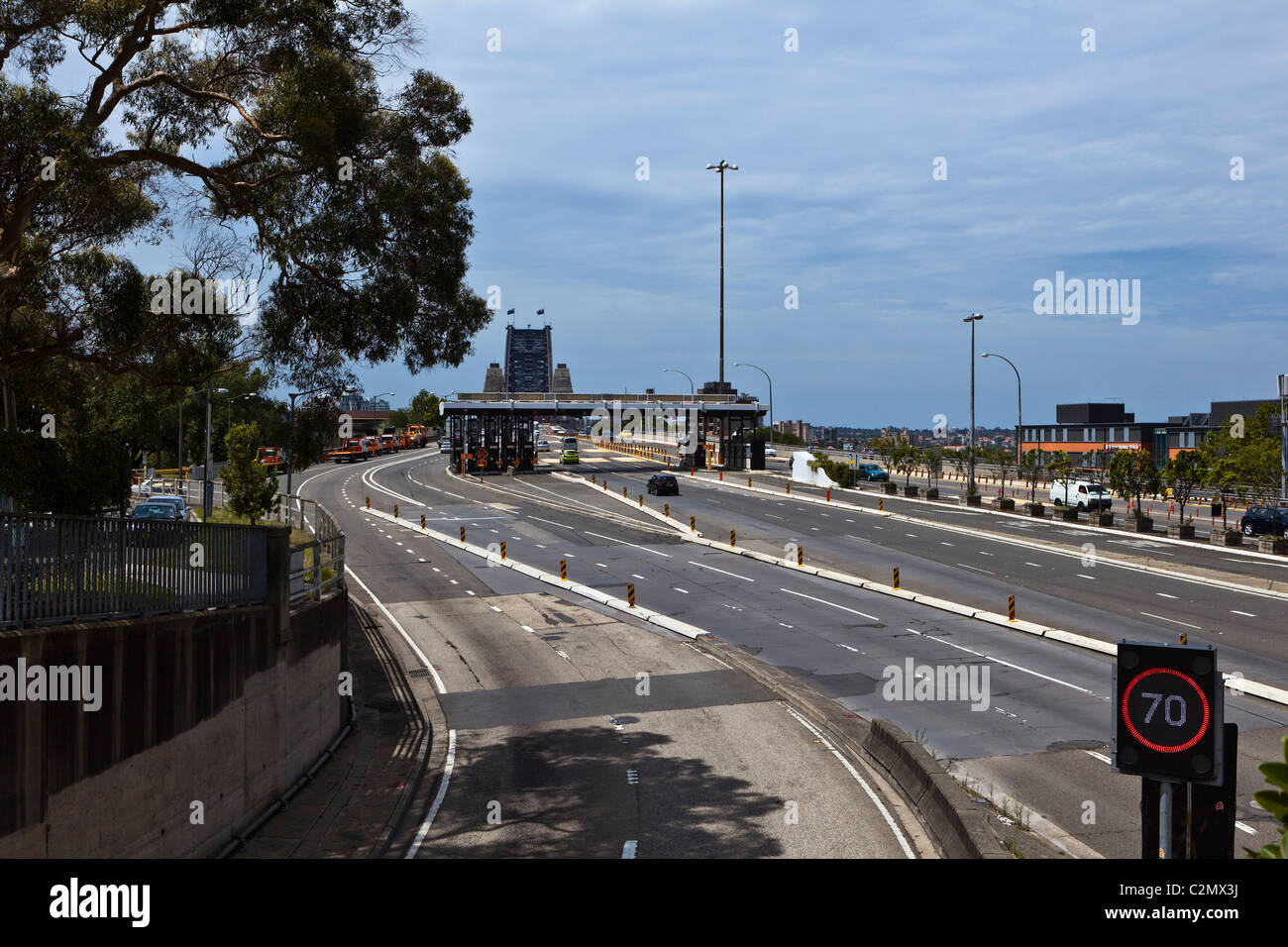 Die stillgelegten Mautstellen auf der Südseite der Sydney Harbour Bridge Stockfoto