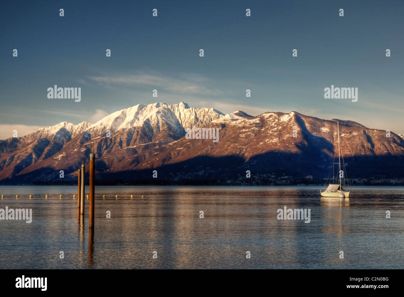Lago Maggiore am Morgen Stockfoto