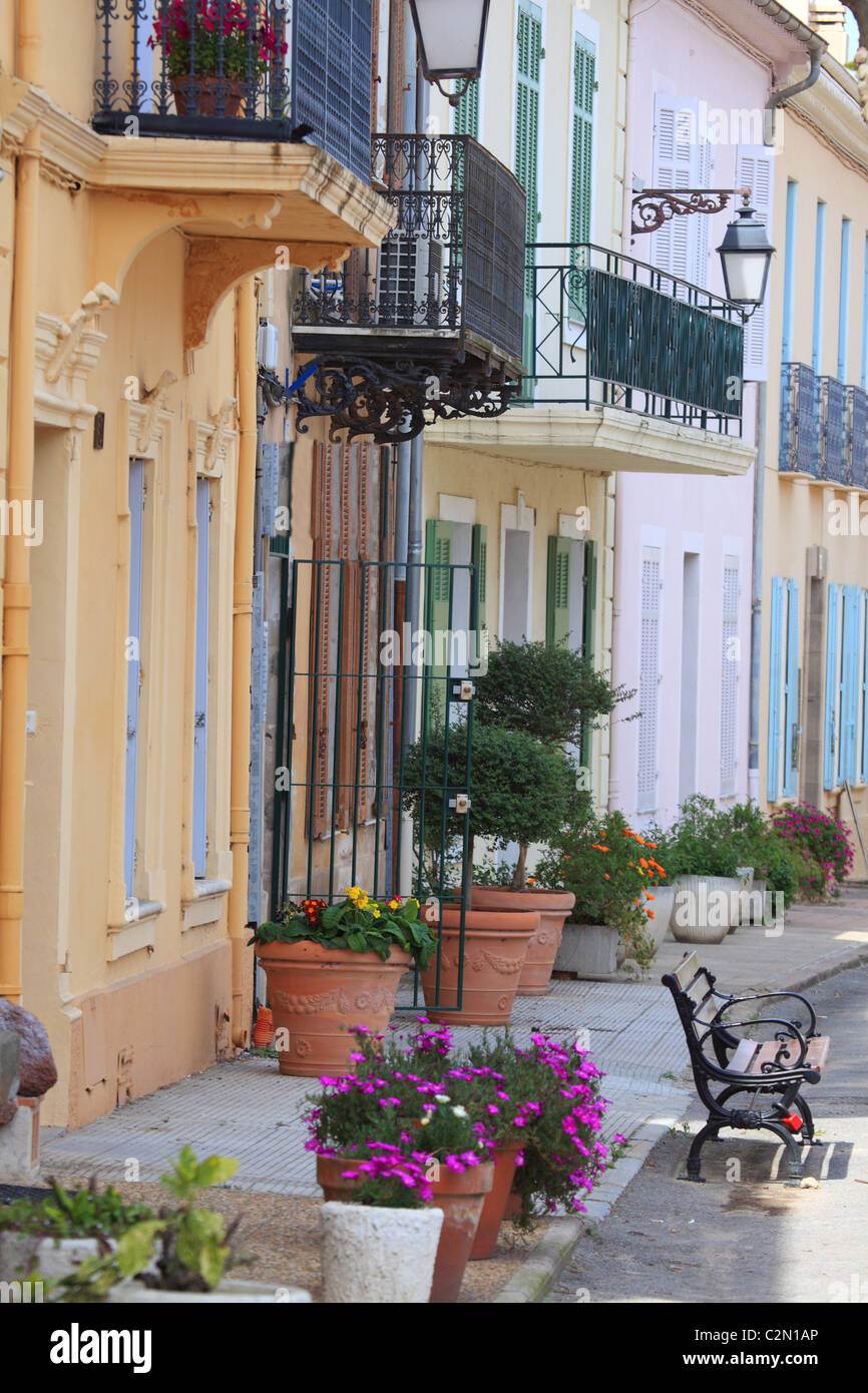 Die malerische Provence Dorf Roquebrune Sur Argens Stockfoto