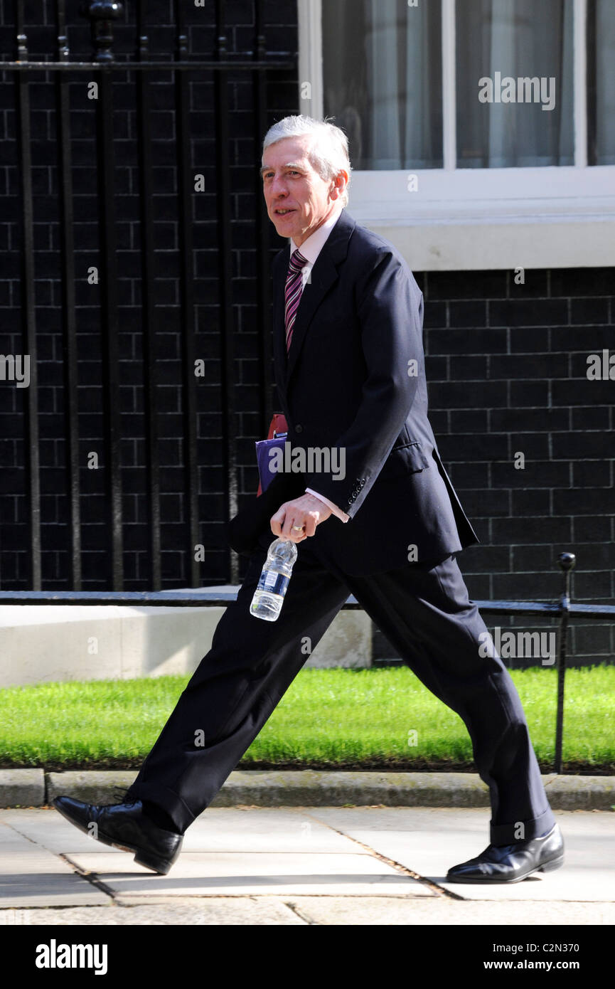 Staatssekretär für Justiz Jack Straw kommt für die Pre-Budget Meeting in 10 Downing Street, 22. April 2009. Stockfoto