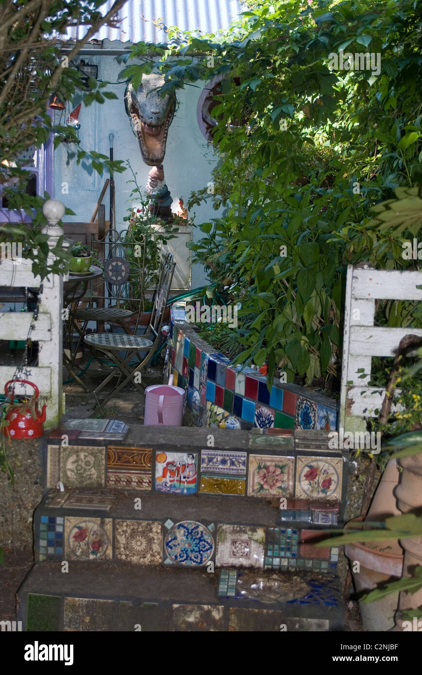 Detail auf ein "Künstler" Haus am Eel Pie Island, einer kleinen Insel in der Themse nahe Twickenham, England Stockfoto