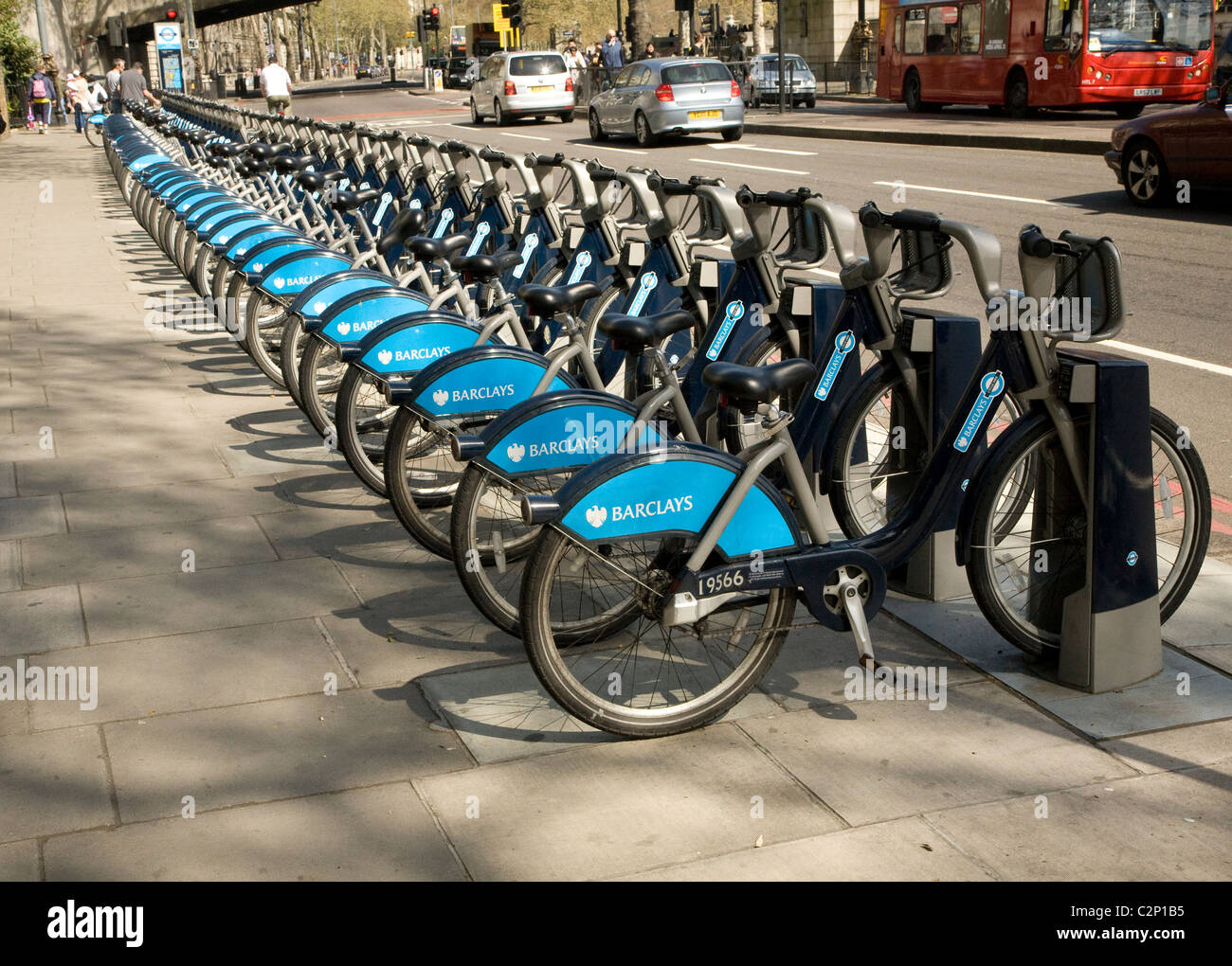 Barclays gesponsert Fahrrad Verleih Schema London England die Böschung Stockfoto