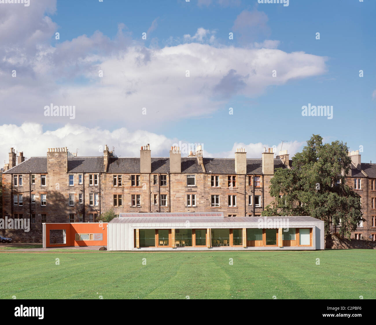 Holyrood Education Centre, Holyrood Park, Edinburgh, Schottland. Vordere Ansicht außen Stockfoto