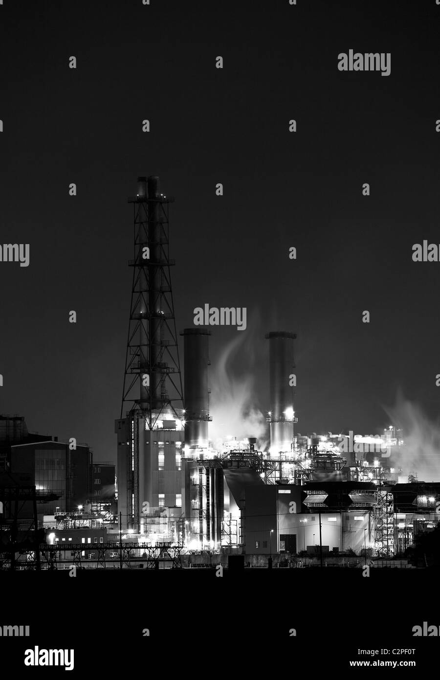 Chemische Fabrik Bei Nacht Stockfoto