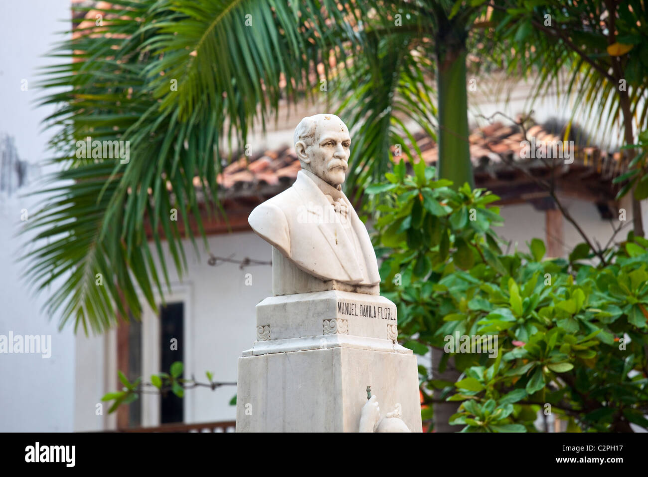 Statue von Manuel Davila Florez in der Altstadt, Cartagena, Kolumbien Stockfoto