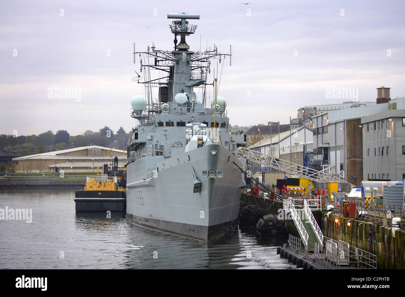 HMS Campbeltown vertäut in Devonport Dockyard, UK. Stockfoto