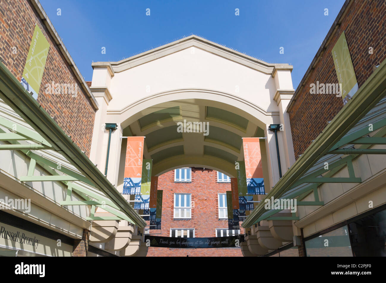 Old George Mall, High Street, Salisbury, Wiltshire, England, Vereinigtes Königreich Stockfoto