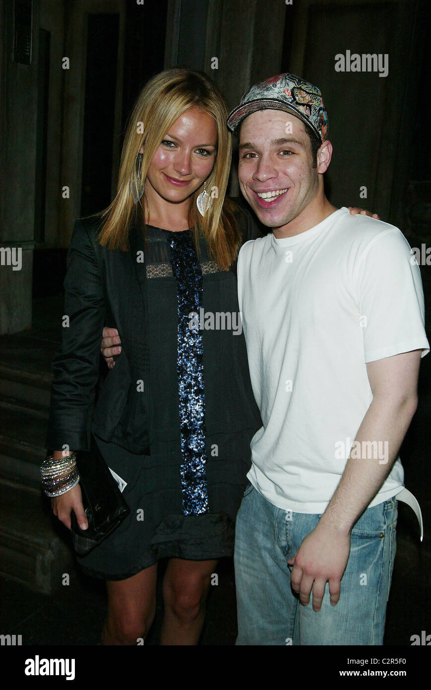 Becki Newton und Robin DeJesus Stars backstage bei der Broadway musical "In The Heights" im Richard Rodgers Theatre Stockfoto