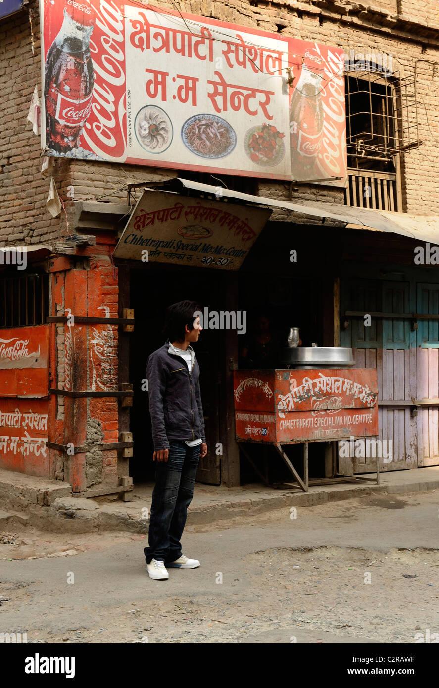 Mann, draußen, Café, Kathmandu, nepal Stockfoto