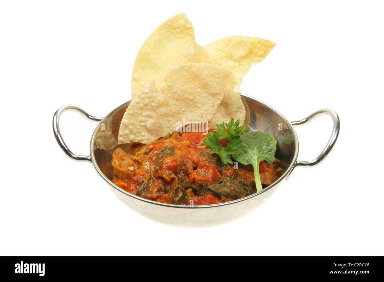 Curry und Pappadoms in einer Petrischale balti Stockfoto