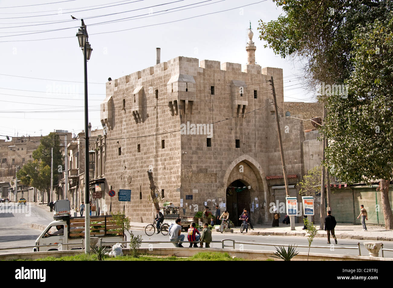 Aleppo Basar Souk Souk Tor Stadtmauer Stadt Syrien syrische Naher Osten Stockfoto