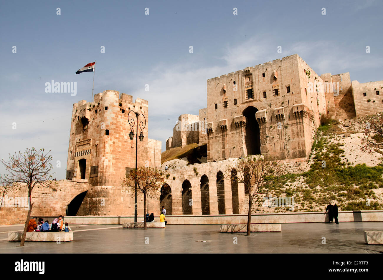 Die Zitadelle von Aleppo Syrien großen mittelalterlichen befestigten ...