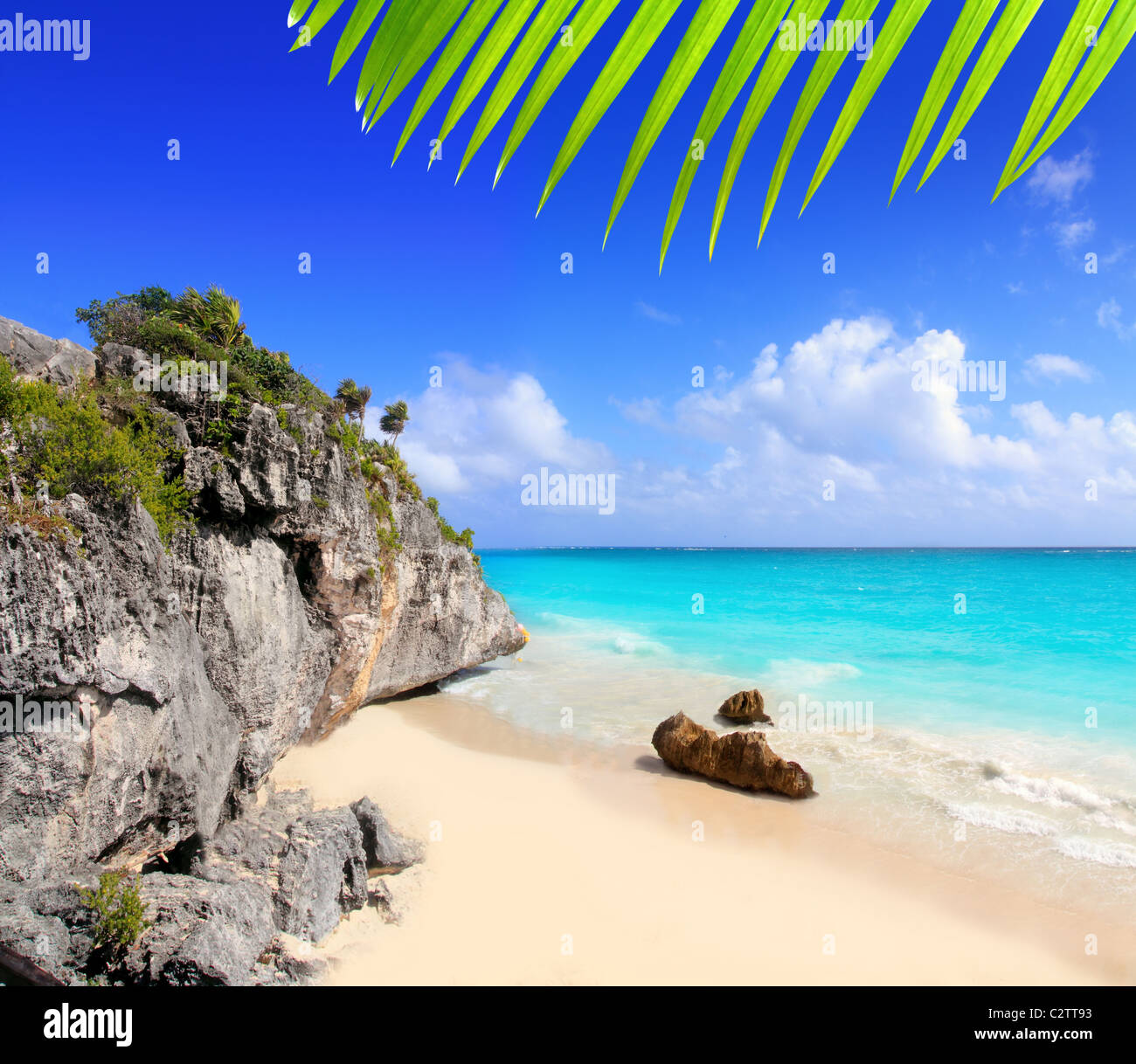 Karibik-Strand in Tulum Mexiko unter Maya Ruinen Riviera Maya Stockfoto