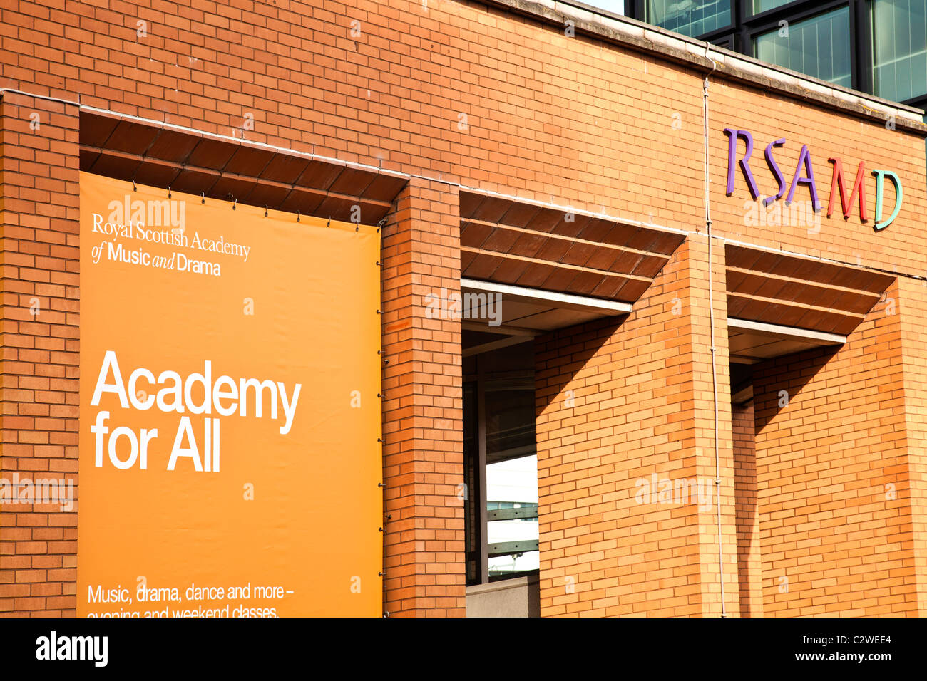 Der Royal Scottish Academy of Music and Drama (RSMAD). Das aktuelle Gebäude auf Renfrew Street im Zentrum Stadt wurde 1988 gebaut. Stockfoto