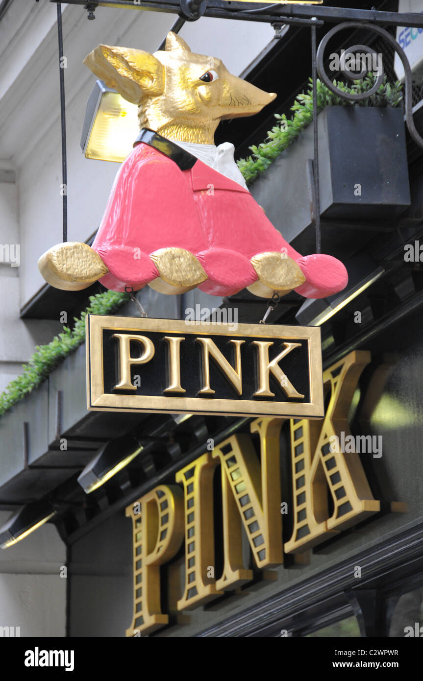 Thomas Pink Jermyn Street speichern Gentlemans Kleidung Hemden traditionellen Stil Stockfoto