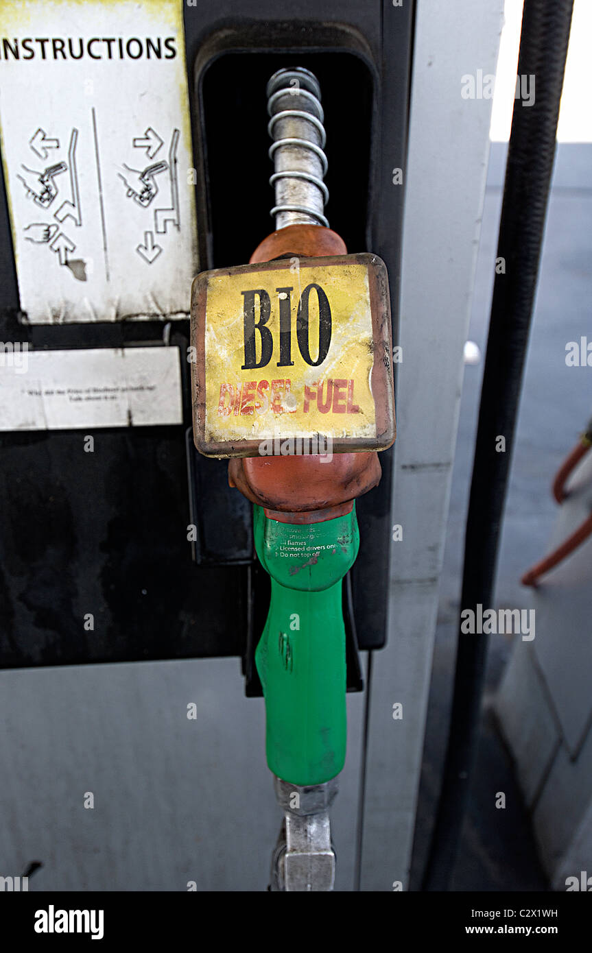 Alternative Biokraftstoff Biodiesel Kraftstoffpumpe an Tankstelle Stockfoto