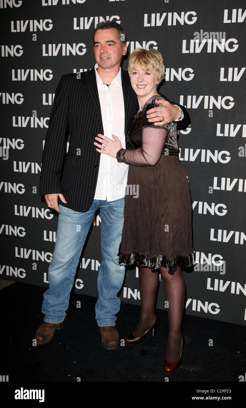 Yvette Fielding und Karl Beattie Living TV 15. Geburtstagsparty London, England - 03.09.08 Lia Toby / Stockfoto