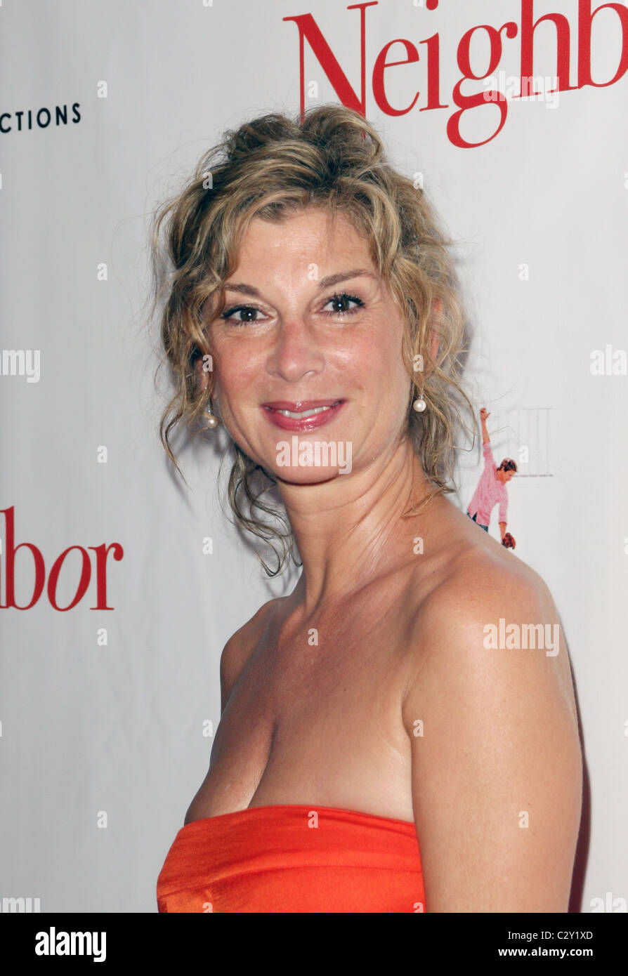 Michele Laroque Die Premiere Von Der Nachbar Anlasslich Der Laemmle Sunset 5 Los Angeles Kalifornien 11 08 08 Stockfotografie Alamy
