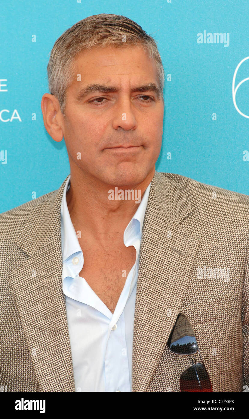 George Clooney 65th Venice Film Festival - Tag1 - "Burn After Reading" Photocall Venedig, Italien - 27.08.08 Stockfoto