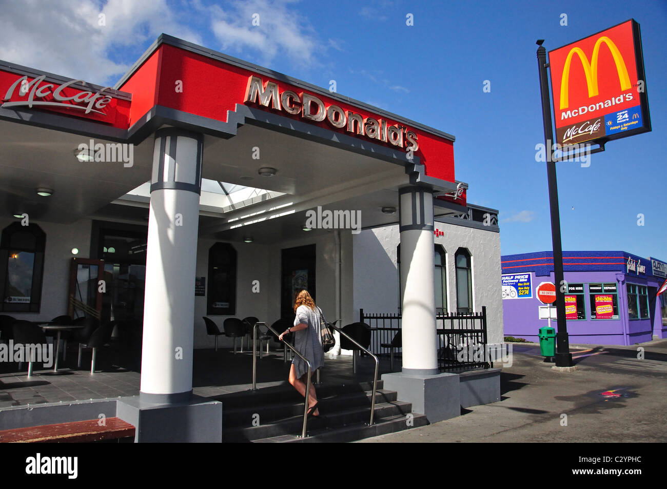 Art Deco McDonald's Restaurant, Taradale, City of Napier, Hawke's Bay, North Island, Neuseeland Stockfoto