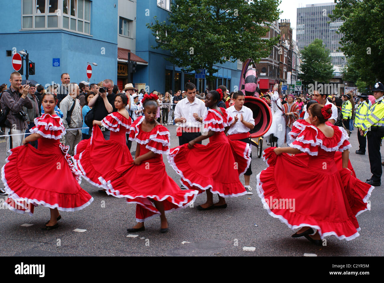 Tänzer an der Carnaval del Pueblo-London Stockfoto