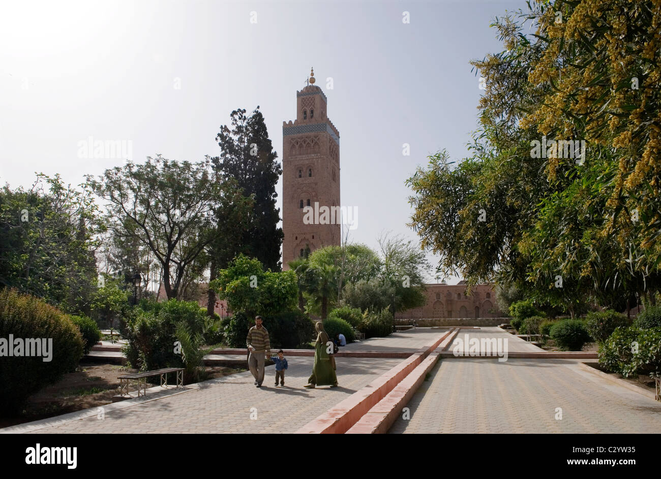 Marrakesch, Marokko, 15.04.2011. Die KoutoubiaMinarett und die Moschee
