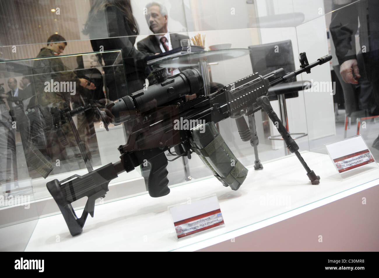 KBS Wz. 1996 Beryl Polnisch Sturmgewehr entworfen von Lucznik Fabrik auf EUROPOLTECH 2011 internationale Messe in Warschau, Polen Stockfoto