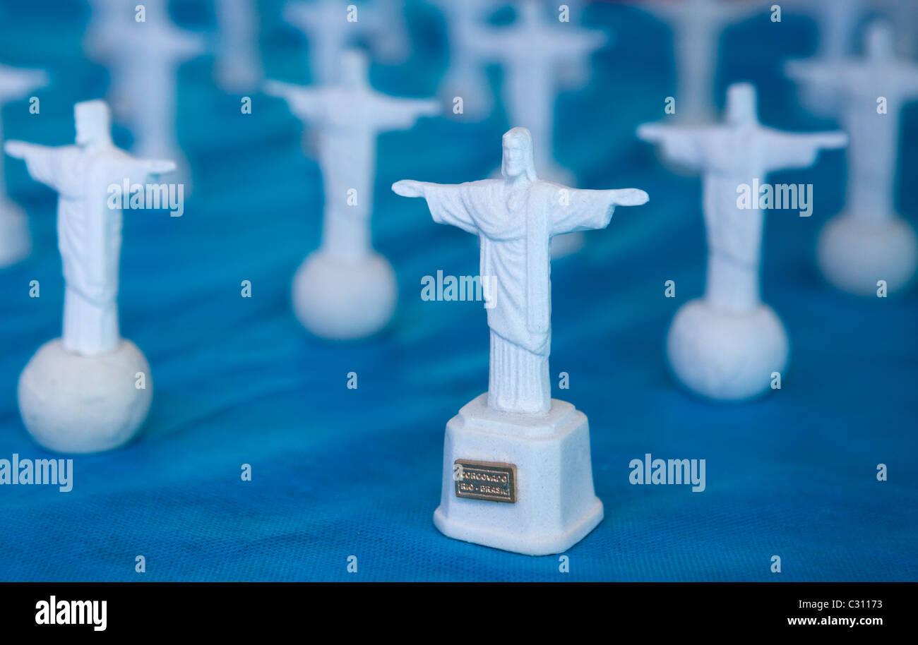 Souvenir-Statue von Christus; Rio De Janeiro, Brasilien Stockfoto