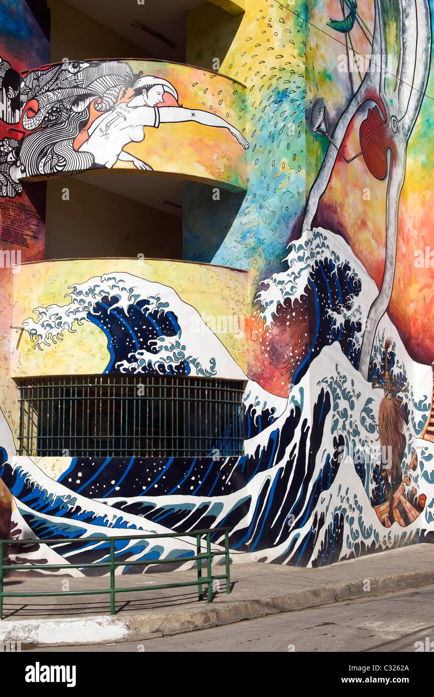 Bemalte Fassade einer Schule, Santiago De Cuba, Kuba Stockfoto