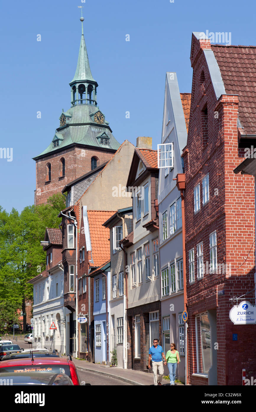 alte Stadt Lüneburg mit Michaelis-Kirche, Niedersachsen, Deutschland Stockfoto