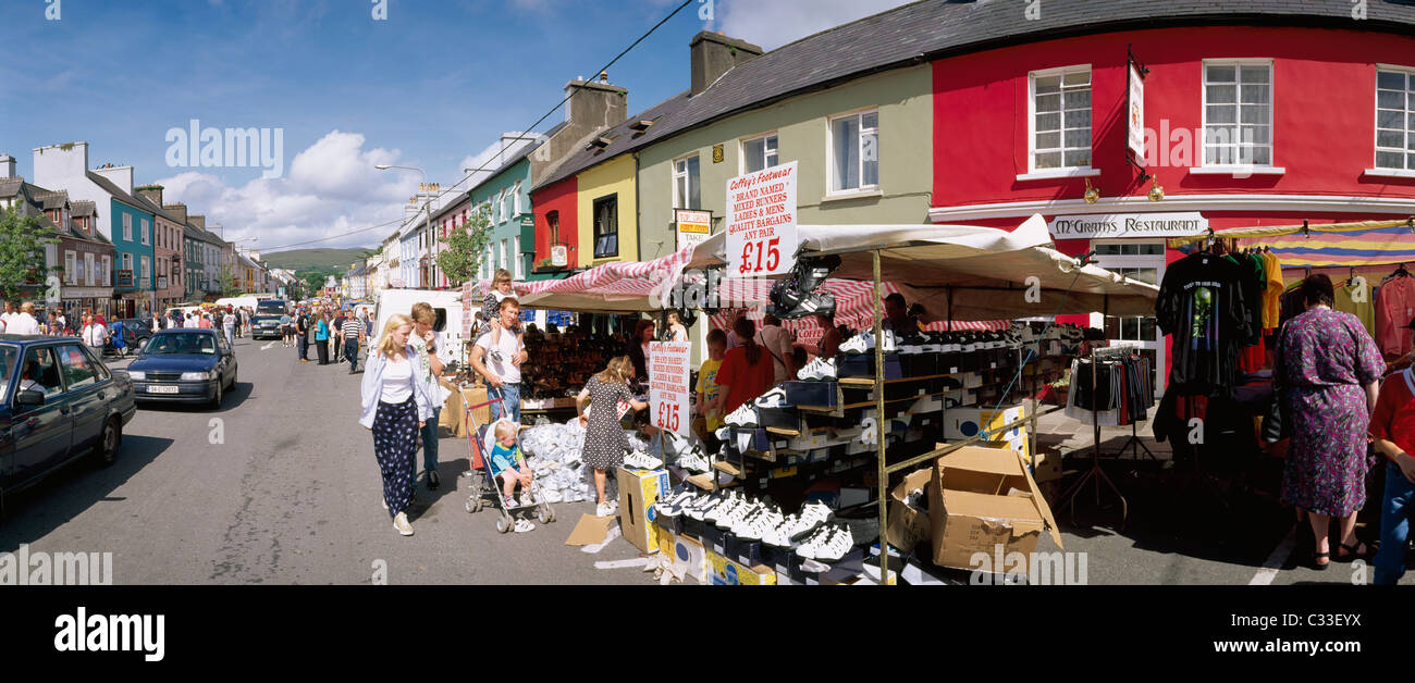 Kenmare Messe Tag, Kenmare, Co. Kerry, Irland; Markthändler Stockfoto