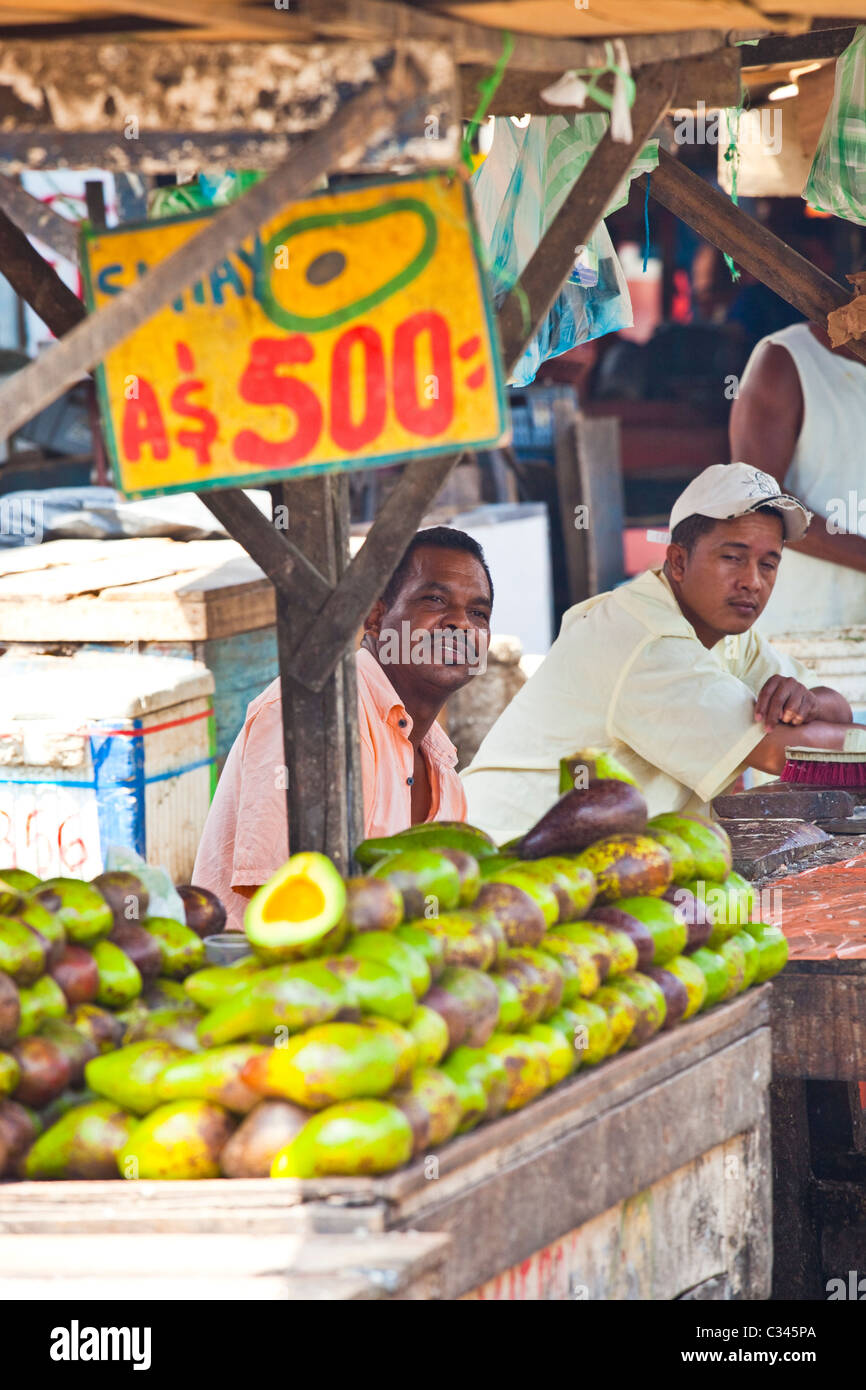 Avacados auf dem Markt, Barranquilla, Kolumbien Stockfoto