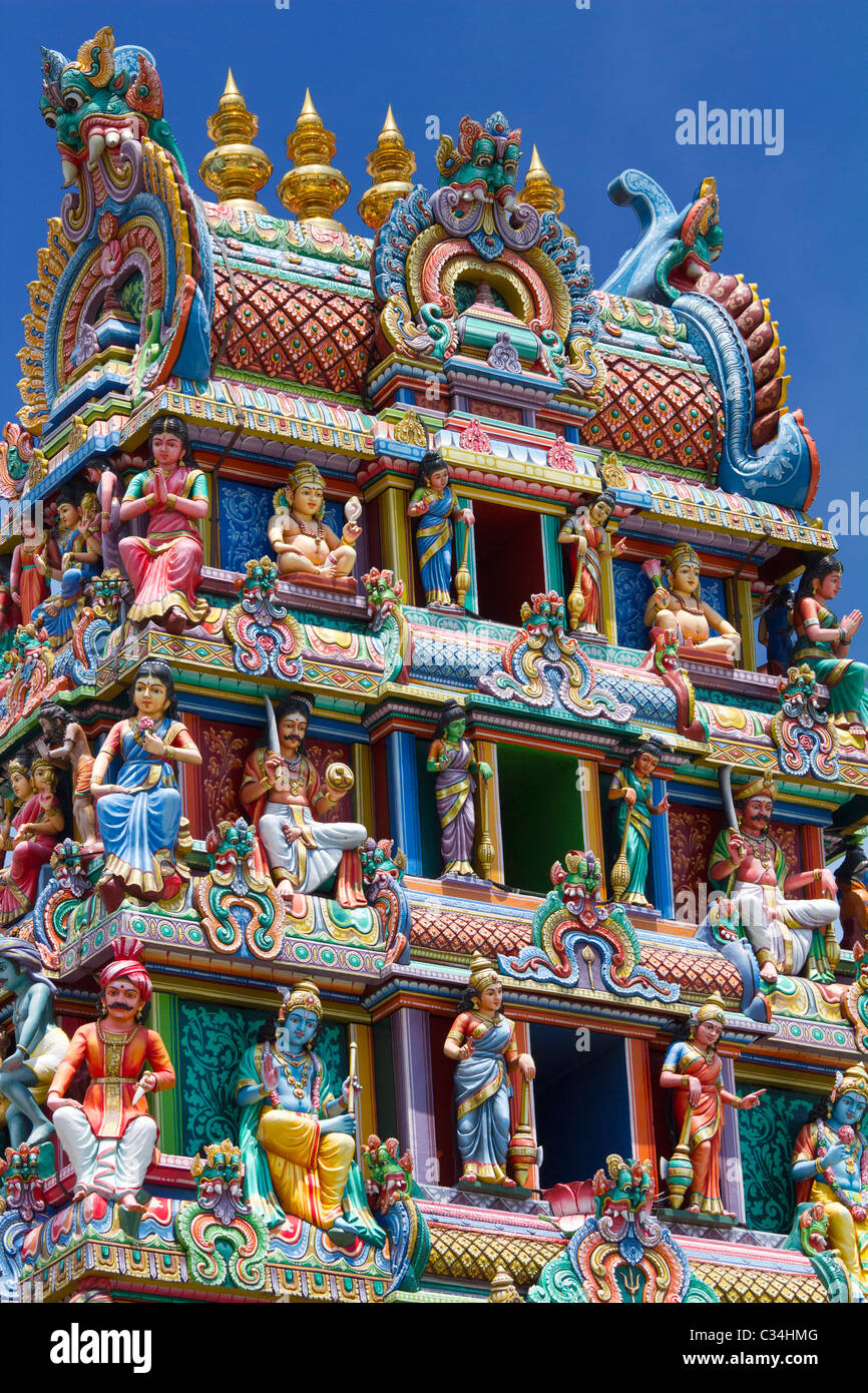 Sri Mariamman Hindu-Tempel in Singapur - Gopuram (Turm) 2 Stockfoto