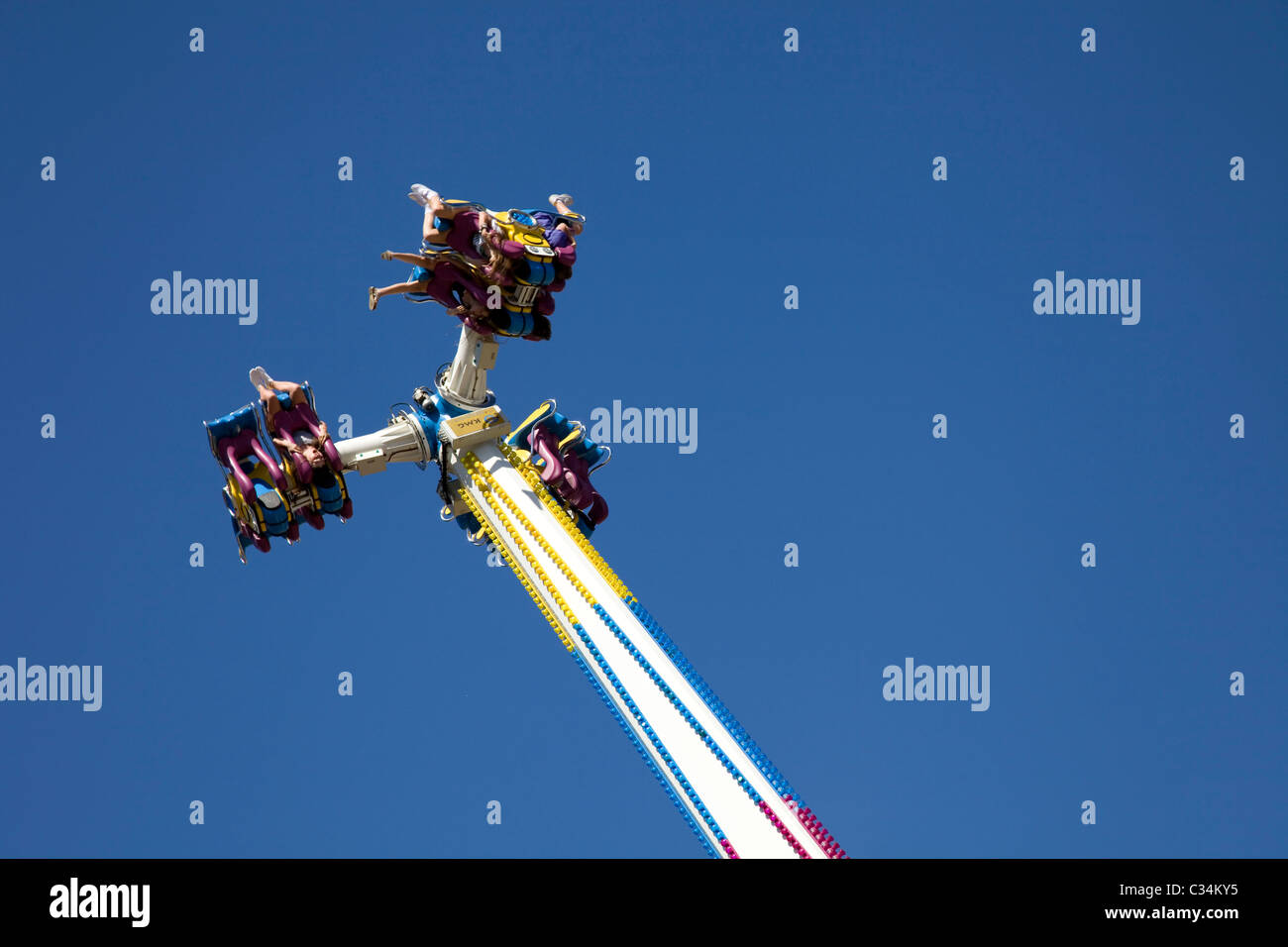 Kirmes-Fahrten auf dem Moomba-Festival in Melbourne. Stockfoto