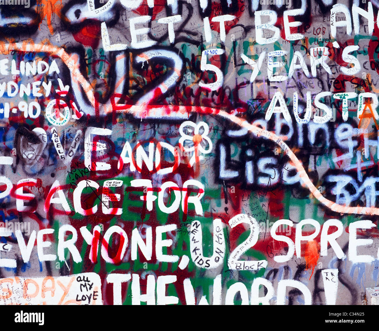 Dublin, Co. Dublin, Irland, Windmill Lane, der U2-Wand. Stockfoto