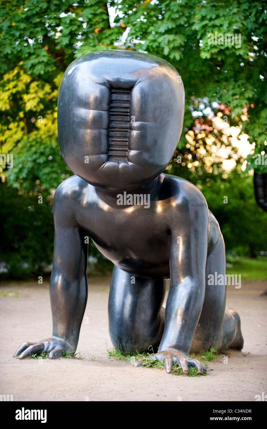Baby-Skulptur von David Cerny Stockfoto