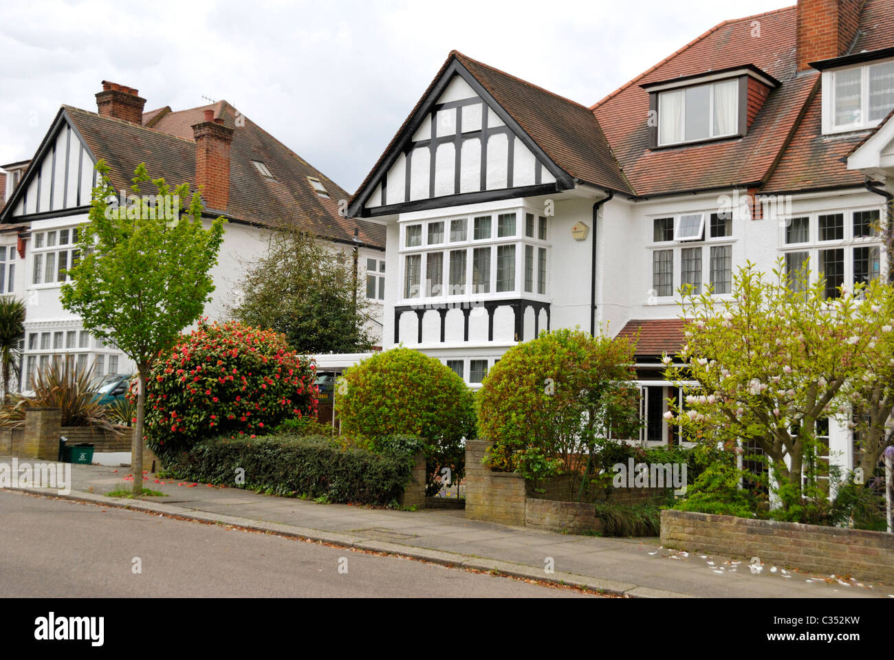 Häuser in Highgate N6, Lanchester Road, London, England Stockfoto