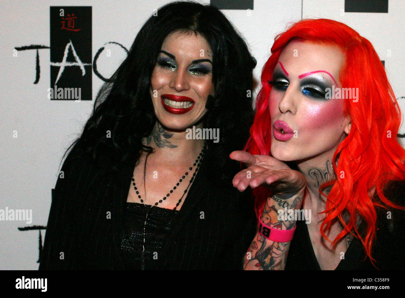 Kat Von D und Jeffery Starr feiert den Start ihres neuen Buches "hohe Spannung Tattoo' TAO Nightclub Las Vegas, Nevada- Stockfoto