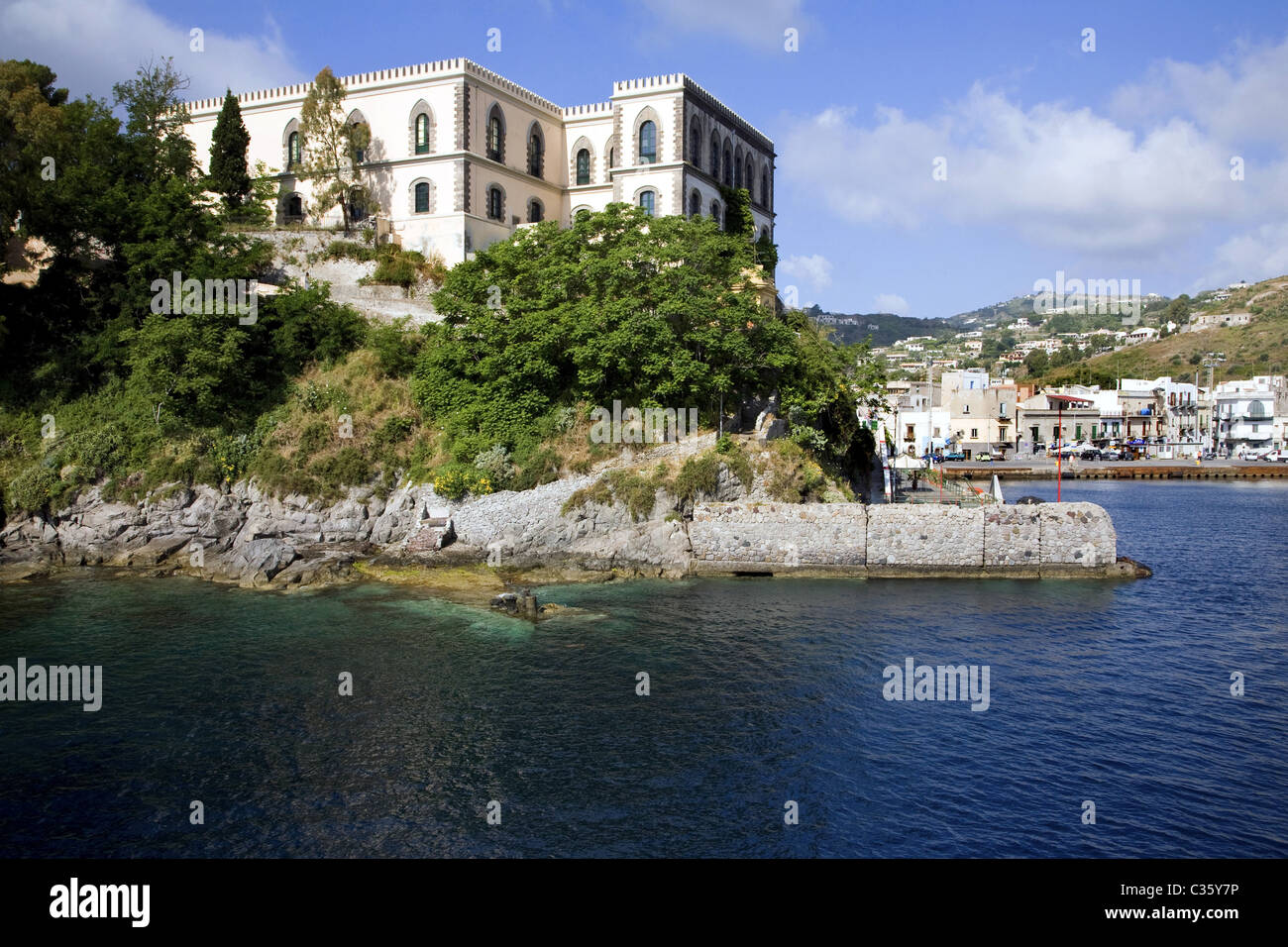 Rathaus, Insel Lipari, äolische Inseln, Sizilien, Italien Stockfoto