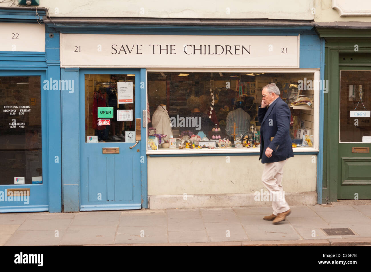 Save the Children Charity-Shop speichern in Cambridge, Cambridgeshire, England, Großbritannien, Uk Stockfoto