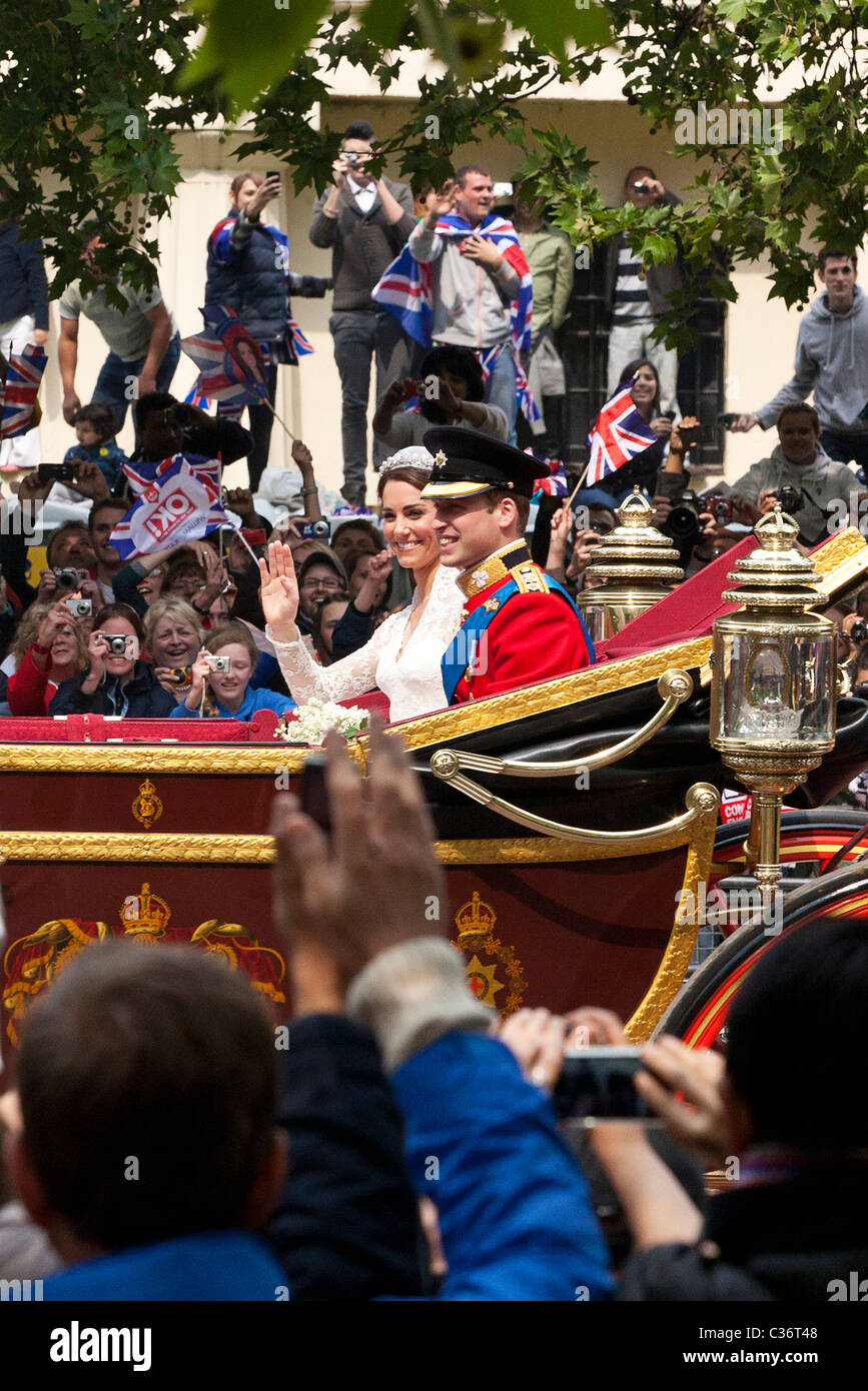 Hochzeit Tag Prozession von Prinz William und Kate Middleton in 2011 Stockfoto