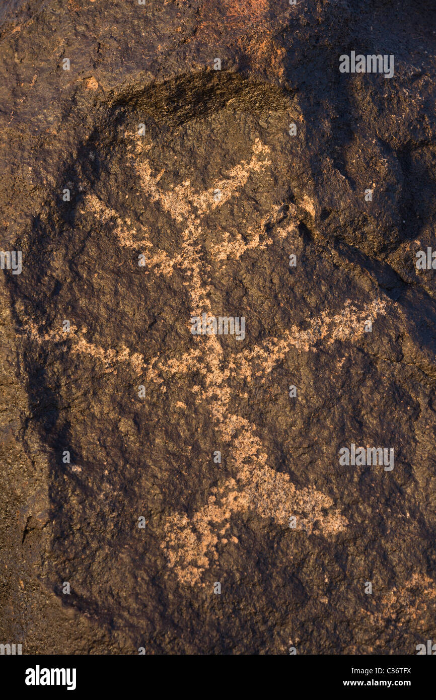 Alten Felszeichnungen am gemalt Rock Petroglyph Standort in der Nähe von Gila Bend, Arizona, USA. Stockfoto