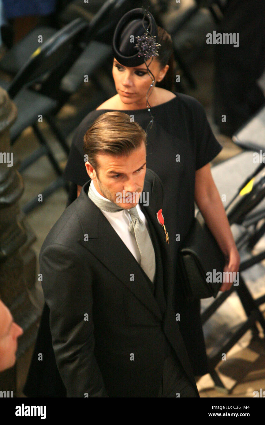 David und Victoria Beckham bei der Hochzeit von Prinz William und Catherine Middleton in Westminser Abbey Stockfoto