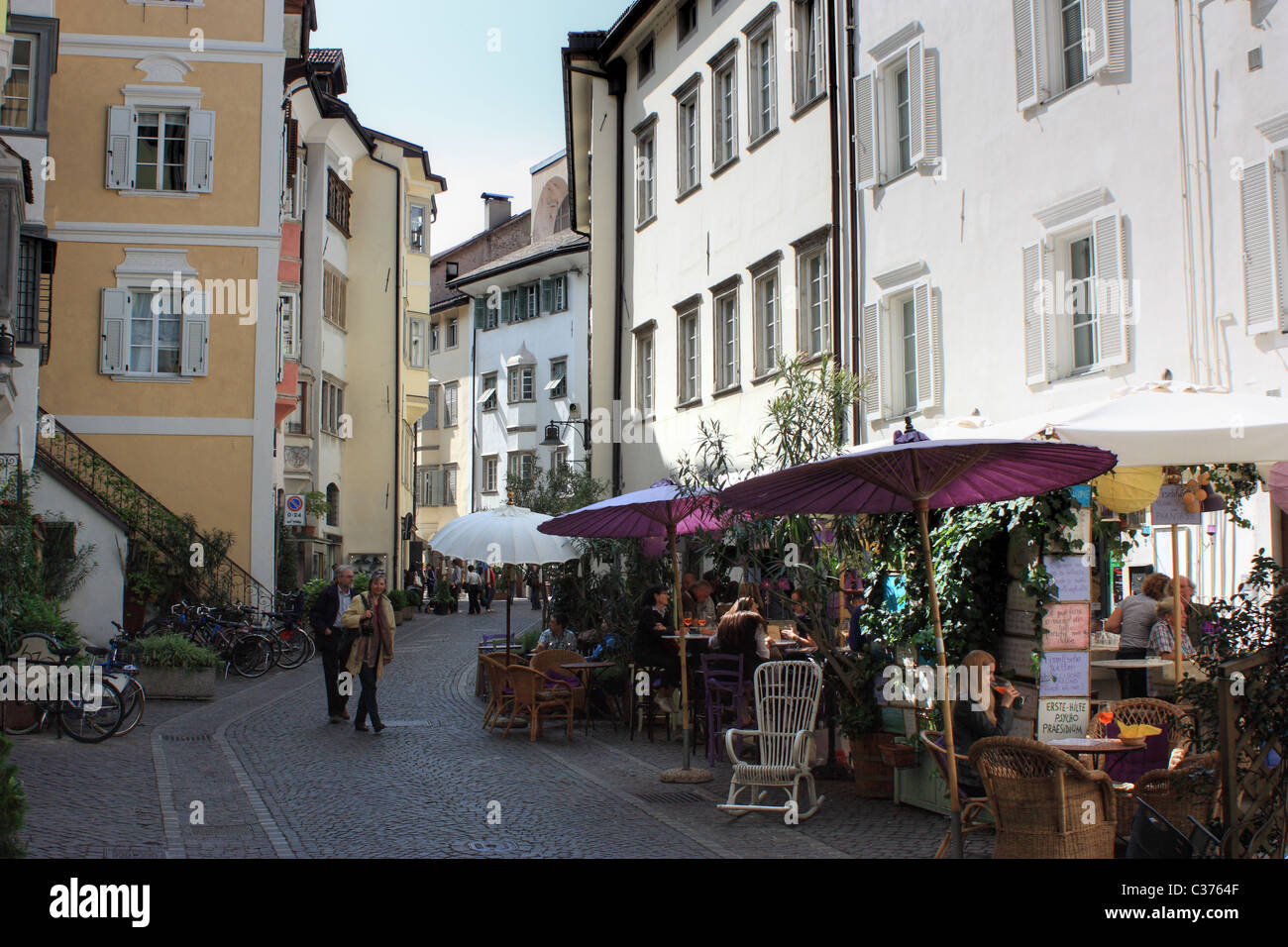 Weinbar und Restaurant Fischbänke in Bozen / Bolzano, Italien Stockfoto