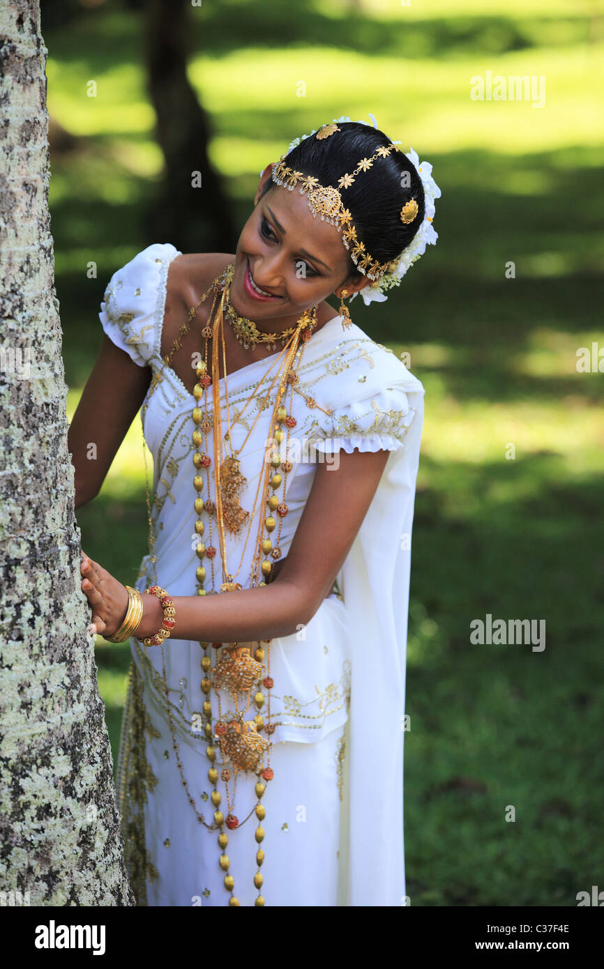 Hochzeit Zeremonie mit traditioneller Kleidung in Sri Lanka Asien Stockfotografie Alamy