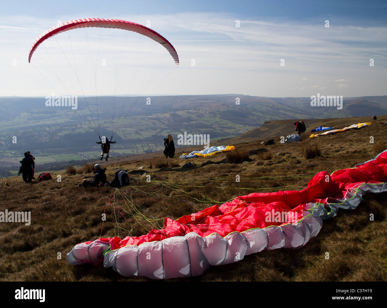 Paragliding in den Black Mountains, Wales Stockfoto