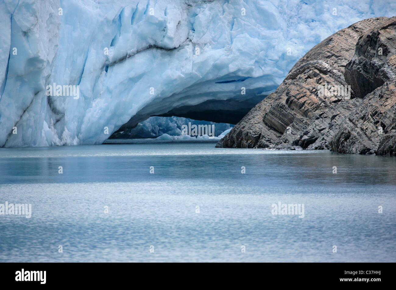 Blick auf Gletscher Perito Moreno, El Calafate, Patagonien, Argentinien, Südamerika. Stockfoto