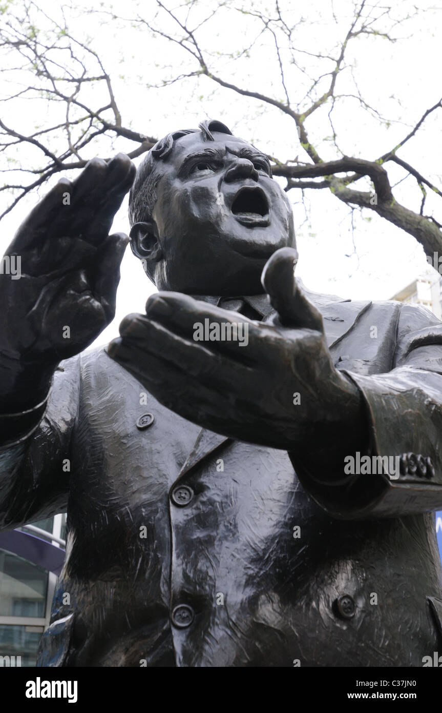 Die Statue des ehemaligen Bürgermeister von New York City Fiorello La Guardia auf Laguardia Platz zwischen Bleecker Street und West 3rd Street. Stockfoto